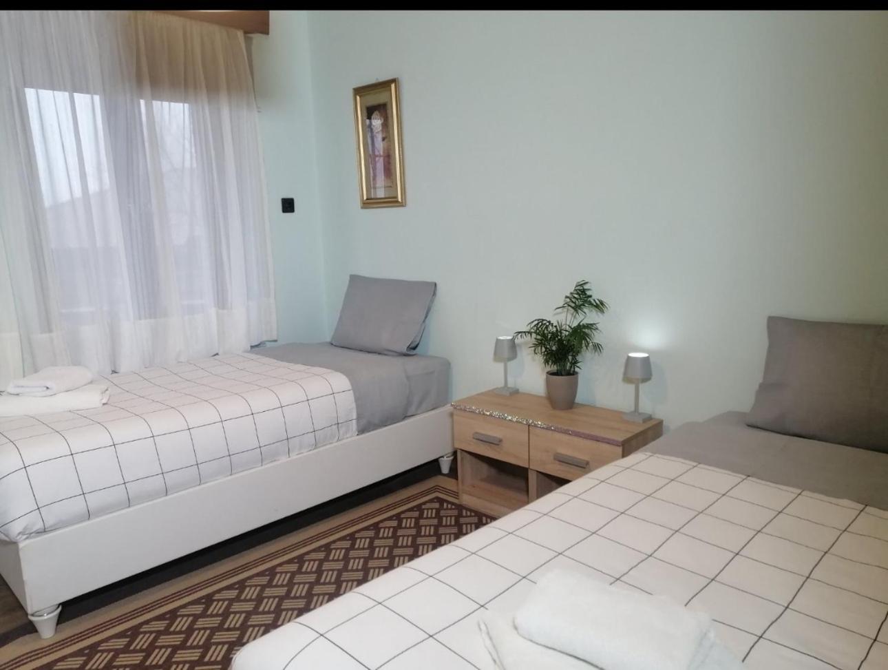 Apartment Charoula Fthiotidas *